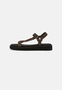 Even&Odd Sandales de randonnée Assurance De l’Authenticité sandales et nu-pieds ouvert femme -Even&Odd Soldes 2022 c5d9c868c10744dcb5540bd3acae14aa