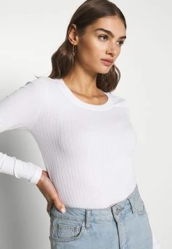 Even&Odd T-shirt à manches longues Prix Bradés t-shirts et tops col rond femme -Even&Odd Soldes 2022 c8363cf8daf24a08a3b73e5d30e5bbfd