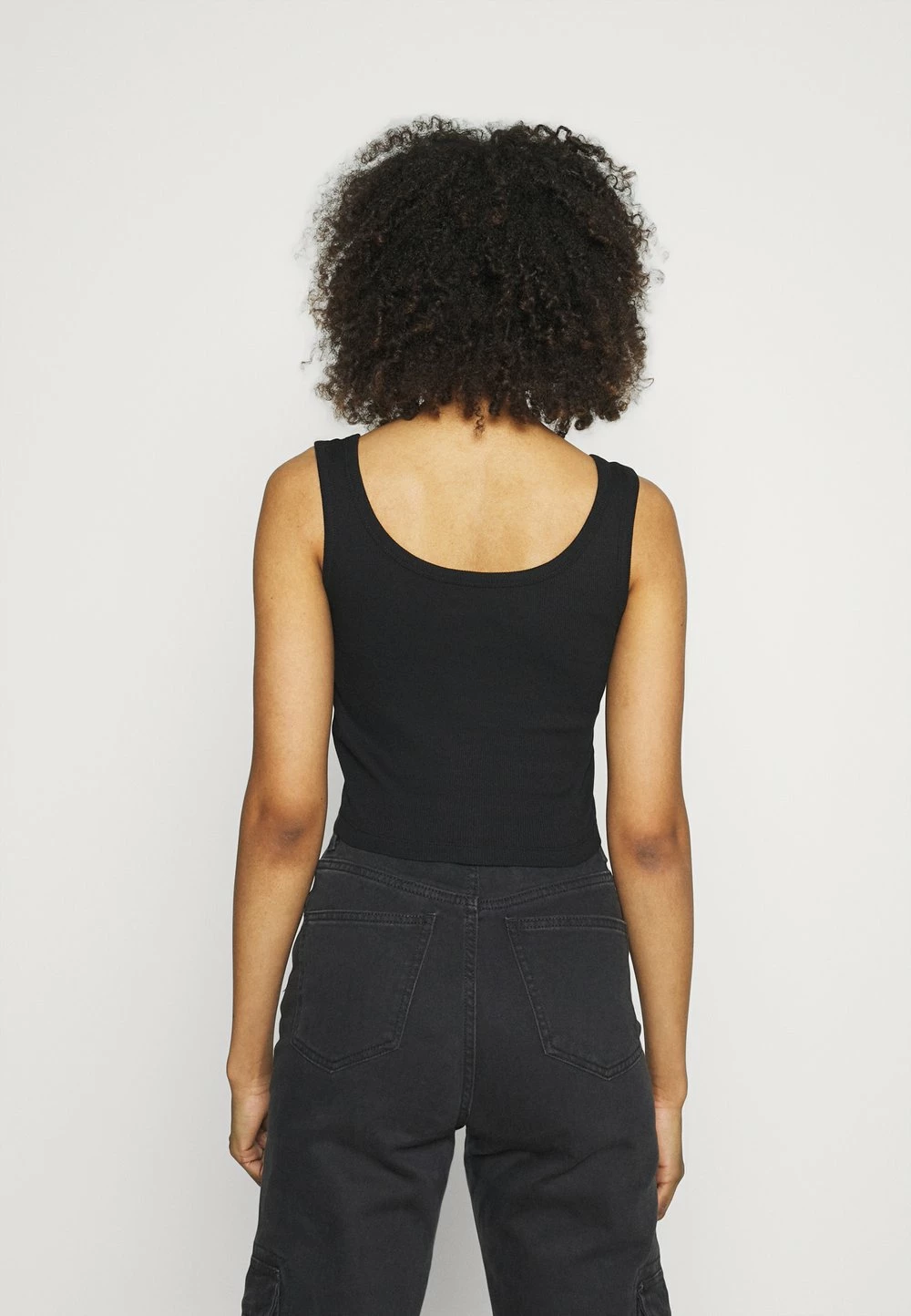 Even&Odd Prix Dégriffé Débardeur t-shirts et tops col rond femme 5 Even&Odd Prix Dégriffé Débardeur t-shirts et tops col rond femme – Image 3