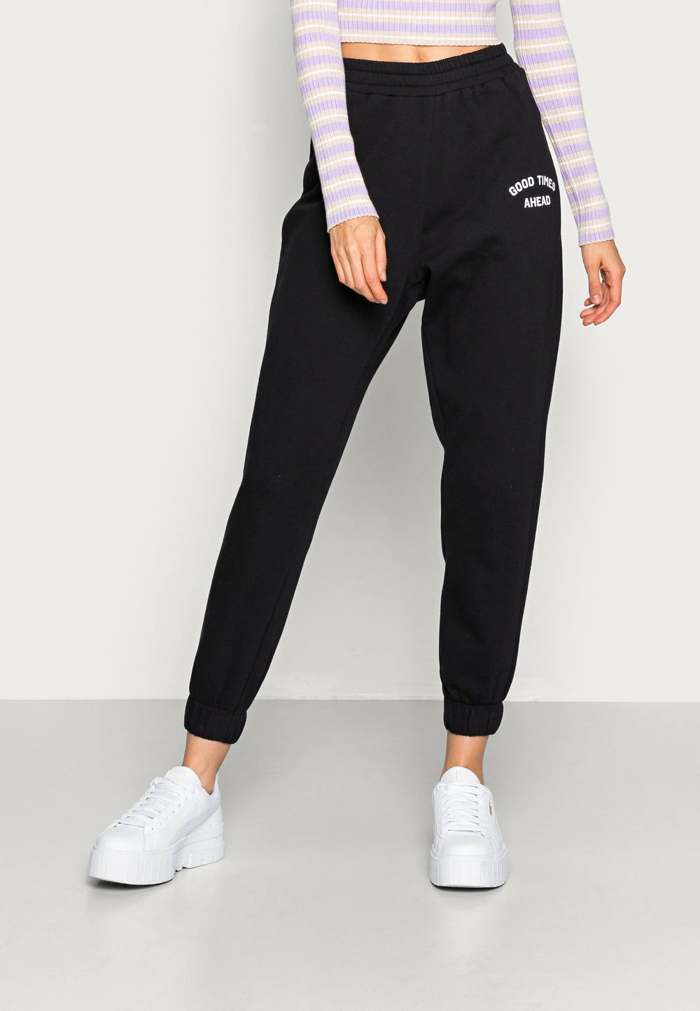 Even&Odd Plus Bas Prix De Vente Printed Loose Fit Joggers - Pantalon de survêtement pantalons haute femme 3 Even&Odd Plus Bas Prix De Vente Printed Loose Fit Joggers - Pantalon de survêtement pantalons haute femme