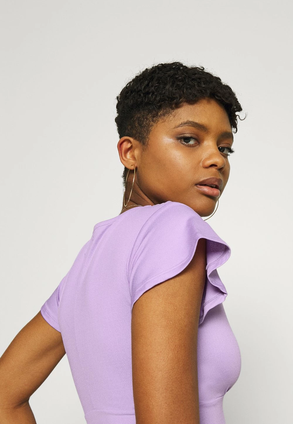 Even&Odd Soldes En Ligne Robe en jersey robes col en v profond femme 6 Even&Odd Soldes En Ligne Robe en jersey robes col en v profond femme – Image 4