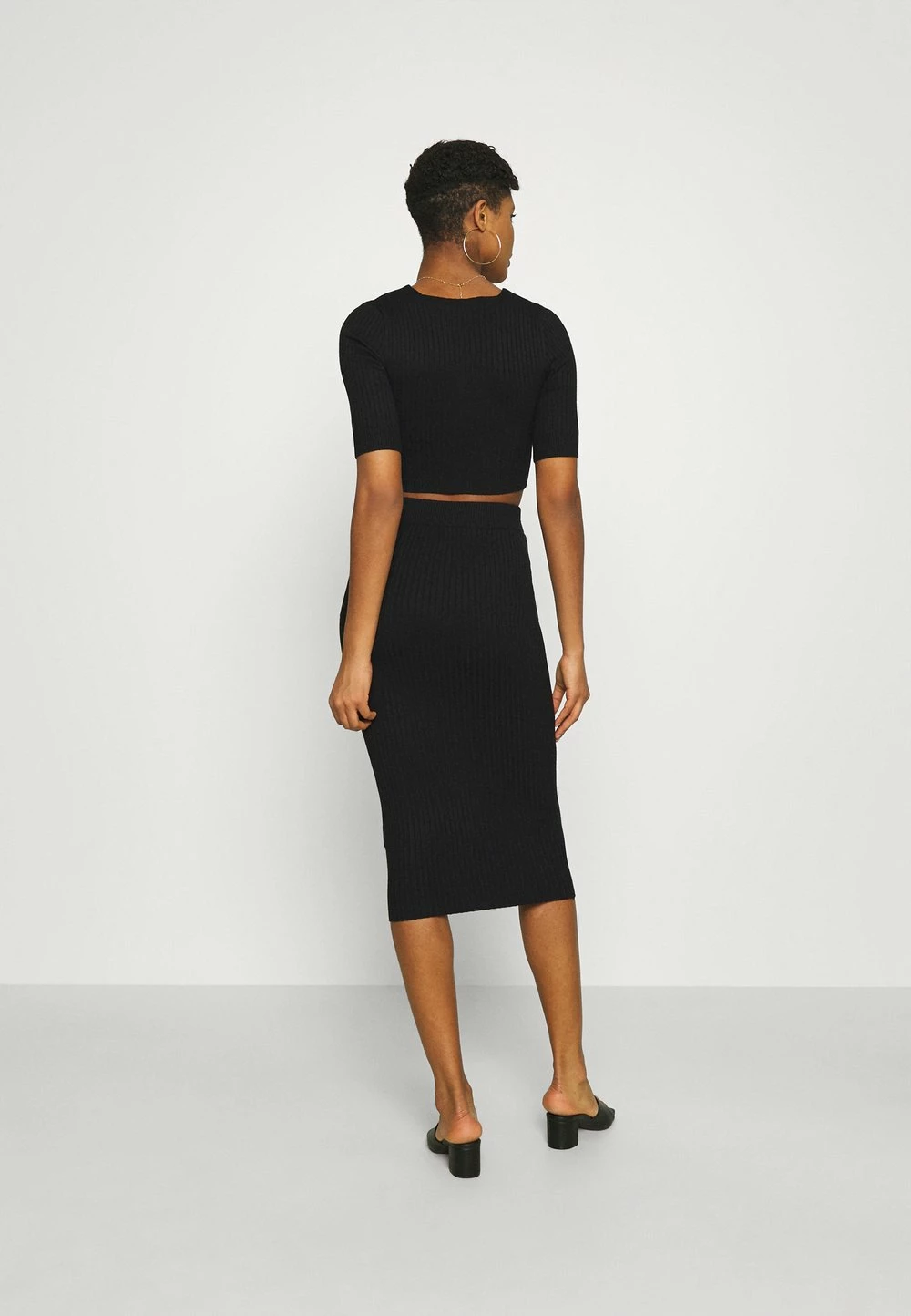 Even&Odd Se Vend Bas Prix STRICK KNITWEAR SET - Jupe crayon jupes col en v femme 5 Even&Odd Se Vend Bas Prix STRICK KNITWEAR SET - Jupe crayon jupes col en v femme – Image 3