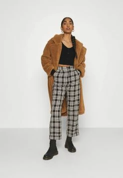 Even&Odd Gilet Prix Sacrifiés pulls et gilets col en v profond femme -Even&Odd Soldes 2022 e55dc9441a604f59b5672e75d73595c5