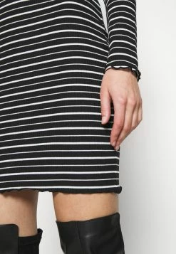 Bon Rapport Coût-Efficacité Even&Odd Rushed edges mini high neck long sleeves dress - Robe fourreau robes col montant femme -Even&Odd Soldes 2022 e6504b7b1df94a15b236402b7e54c51c