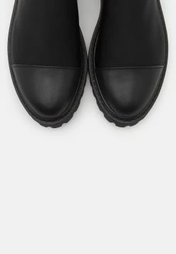 Even&Odd Bottines à plateau Prix Gelé rond femme -Even&Odd Soldes 2022 e8a618ecf66a4b09924d5d30d0497be9