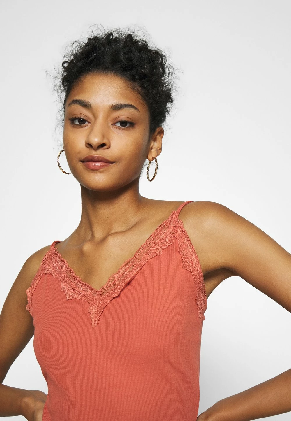 Even&Odd Authentique 100% Débardeur t-shirts et tops col en v profond femme 6 Even&Odd Authentique 100% Débardeur t-shirts et tops col en v profond femme – Image 4