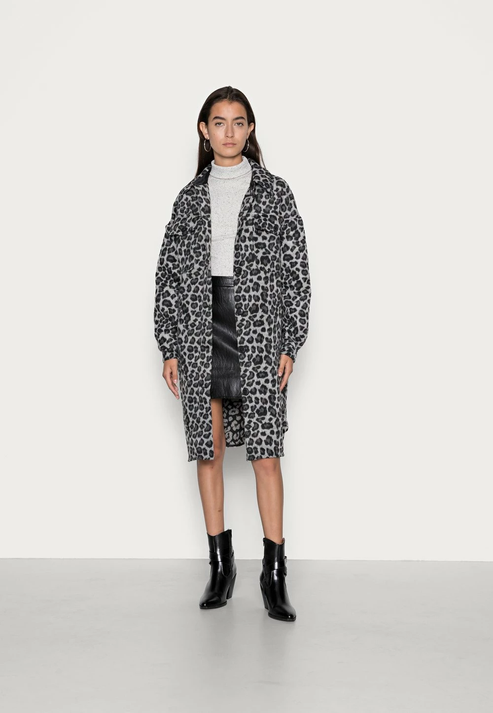 Even&Odd Prix Incroyables T-shirt à manches longues t-shirts et tops col roulé femme 4 Even&Odd Prix Incroyables T-shirt à manches longues t-shirts et tops col roulé femme – Image 2