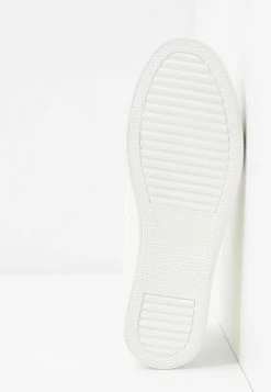 Even&Odd Baskets basses Promos sneakers rond femme 21 Even&Odd Baskets basses Promos sneakers rond femme -Even&Odd Soldes 2022 f3705c3f26cc43cdb373b5f27b412ed2