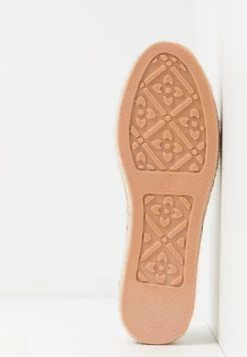 Even&Odd Espadrilles Prix Distinctifs rond femme 17 Even&Odd Espadrilles Prix Distinctifs rond femme -Even&Odd Soldes 2022 f464aaad6409477d887a4963f878e959