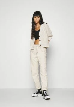 En promotion Even&Odd 2 PACK - Débardeur t-shirts et tops col en v profond femme