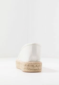 Even&Odd Espadrilles Prix Distinctifs rond femme 16 Even&Odd Espadrilles Prix Distinctifs rond femme -Even&Odd Soldes 2022 fa03b9de465b44c2b1f766b8beddb84e